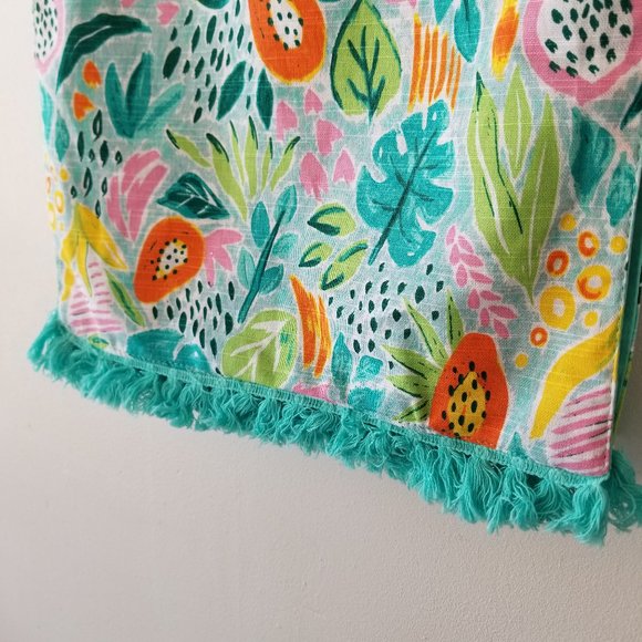 Tropical Table Runner - Picture 2 of 8